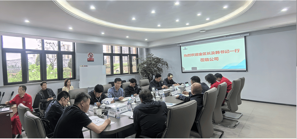 重慶市南川區政府副區長金強、中石油昆侖燃氣有限公司重慶分公司書記韓文杰 一行領導蒞臨中和燃氣調研指導